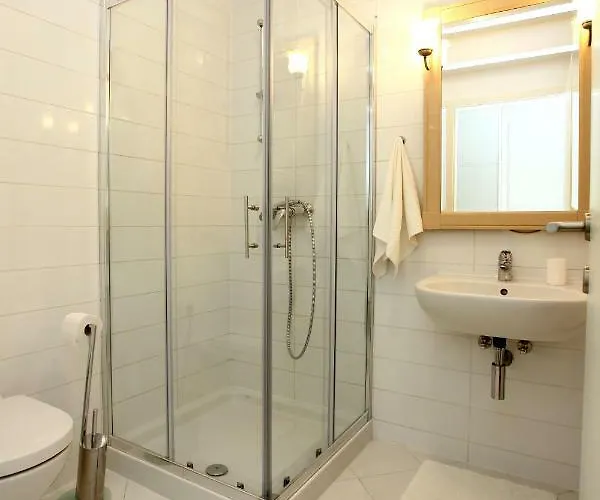 Jagodje アパート イゾラ